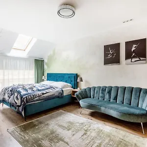 https://backstage-loft.inbudapesthotels.com